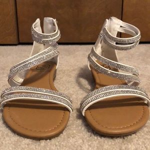 DAISY FUENTES Glara Sandal